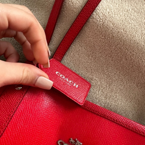 BRIGHT RED COACH PURSE - Picture 7 of 7
